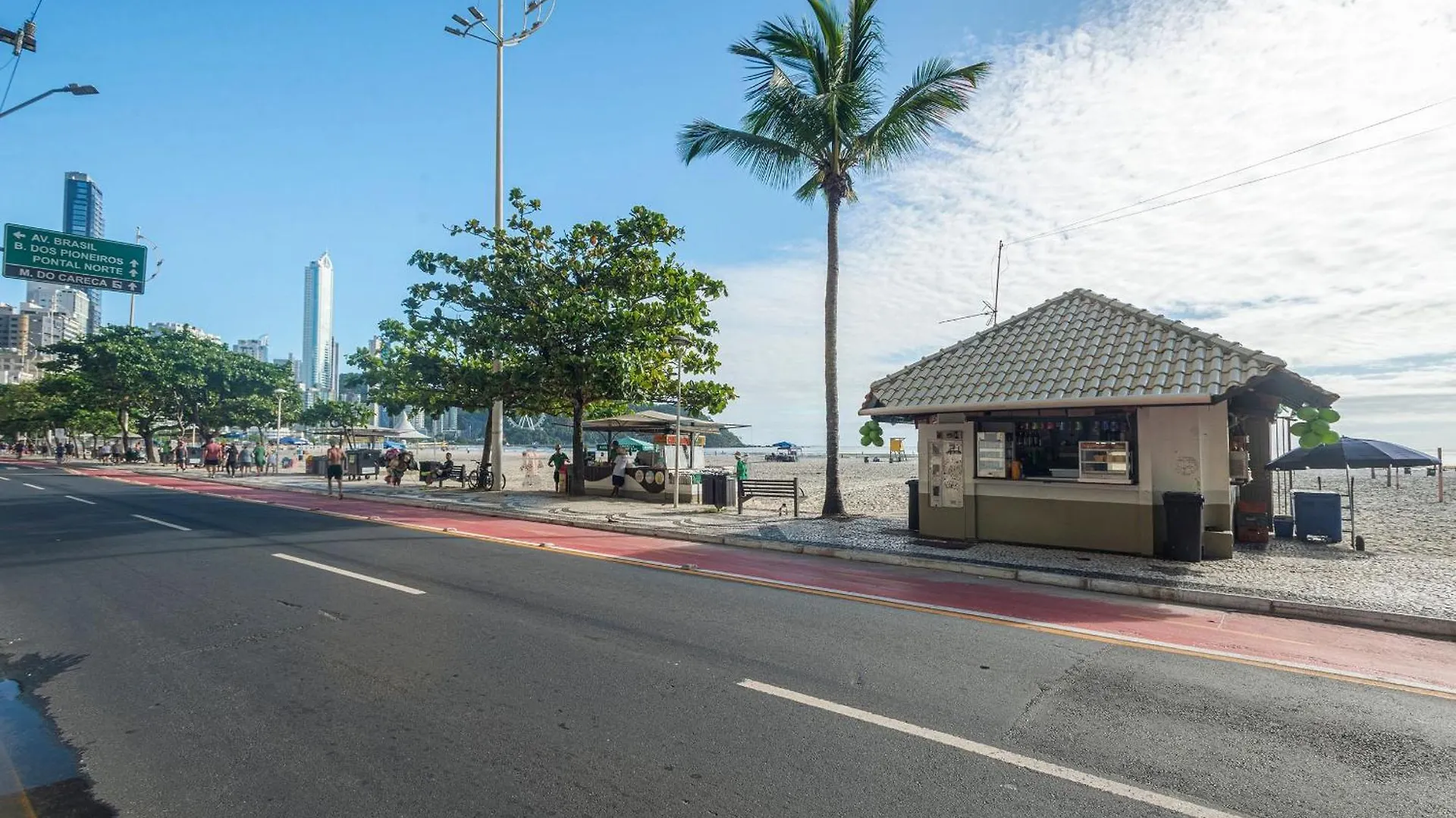 Itnc143- Frente Ao Mar! Amplo Ap Com 3 Quartos+3Wc Balneário Camboriú Vakantiehuis
